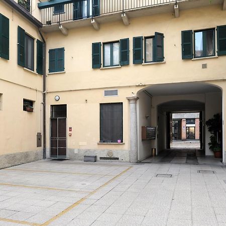 Comecasa Bright Terraced Apartment In Porta Romana Vicino Clinica Mangiagalli ميلان المظهر الخارجي الصورة