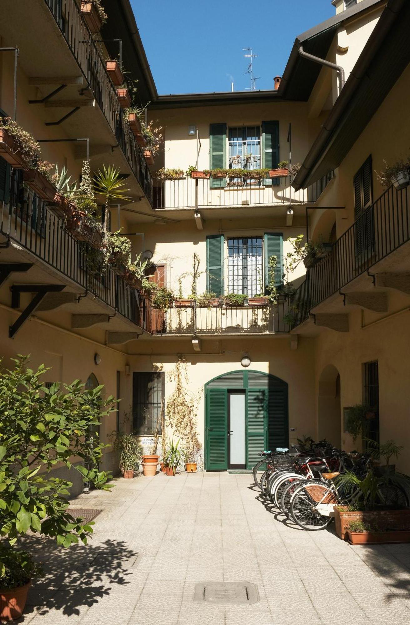 Comecasa Bright Terraced Apartment In Porta Romana Vicino Clinica Mangiagalli ميلان المظهر الخارجي الصورة