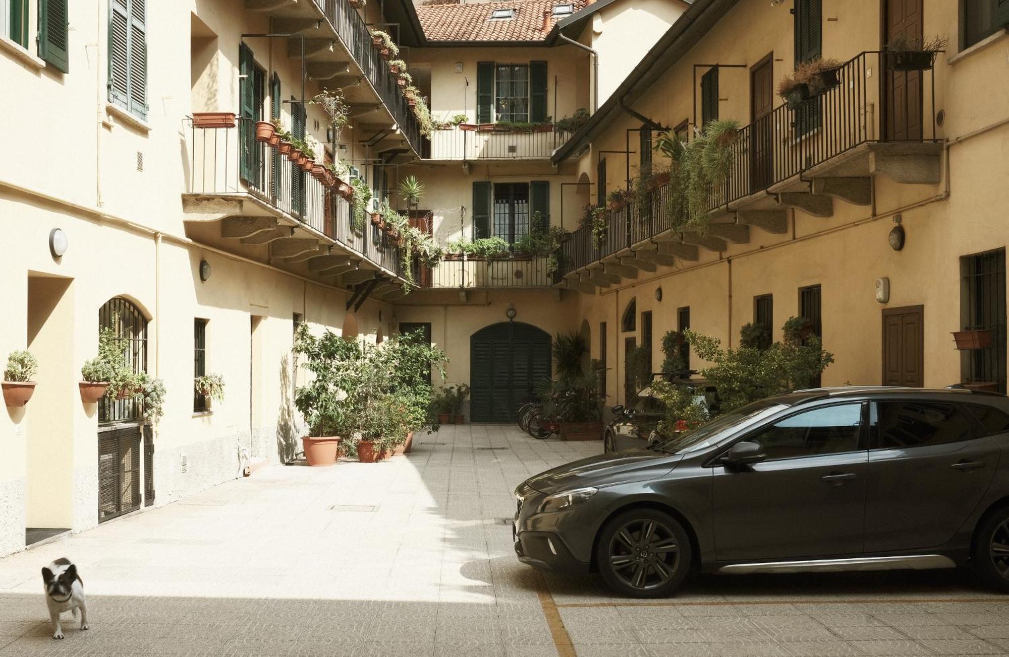 Comecasa Bright Terraced Apartment In Porta Romana Vicino Clinica Mangiagalli ميلان المظهر الخارجي الصورة